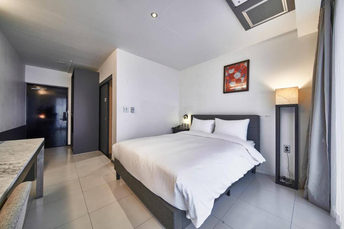 Lareem Boutique Hotel Yerye-dong Екстериор снимка