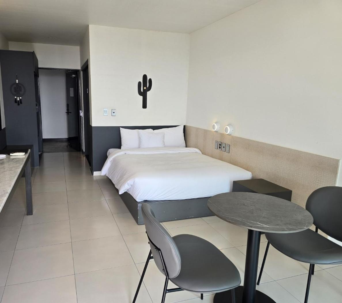 Lareem Boutique Hotel Yerye-dong Екстериор снимка