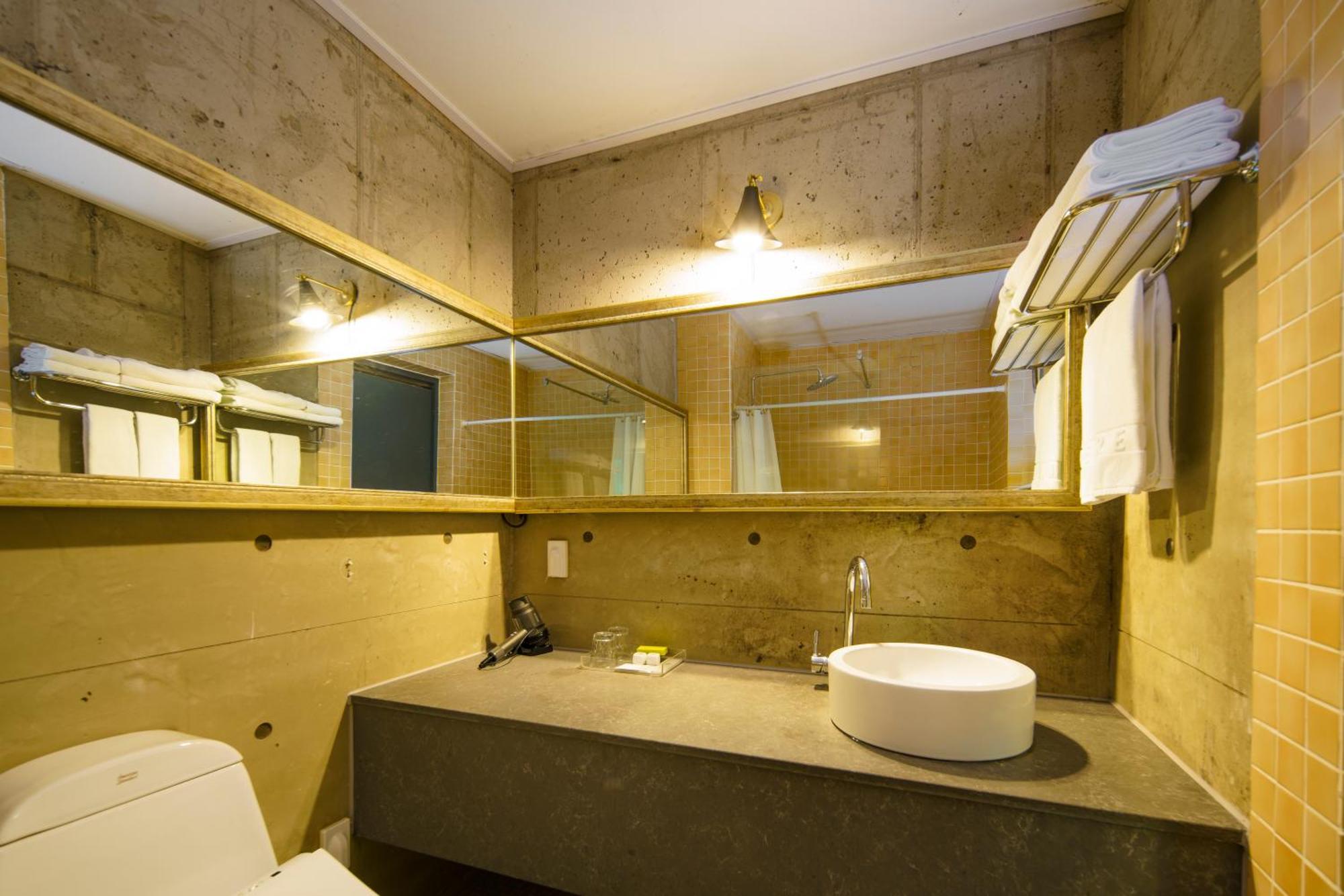 Lareem Boutique Hotel Yerye-dong Екстериор снимка