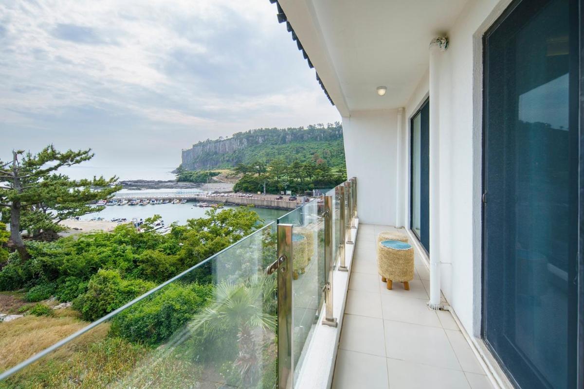 Lareem Boutique Hotel Yerye-dong Екстериор снимка